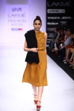 Model walk the ramp for Shift,Payal Khandwala,Roma Narsinghani show at Lakme Fashion Week Day 2 on 4th Aug 2012 (104).JPG